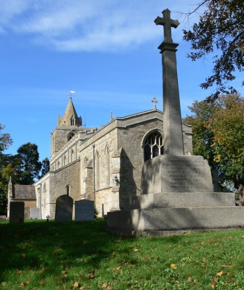 Oorlogsmonument Upper Hambleton #1