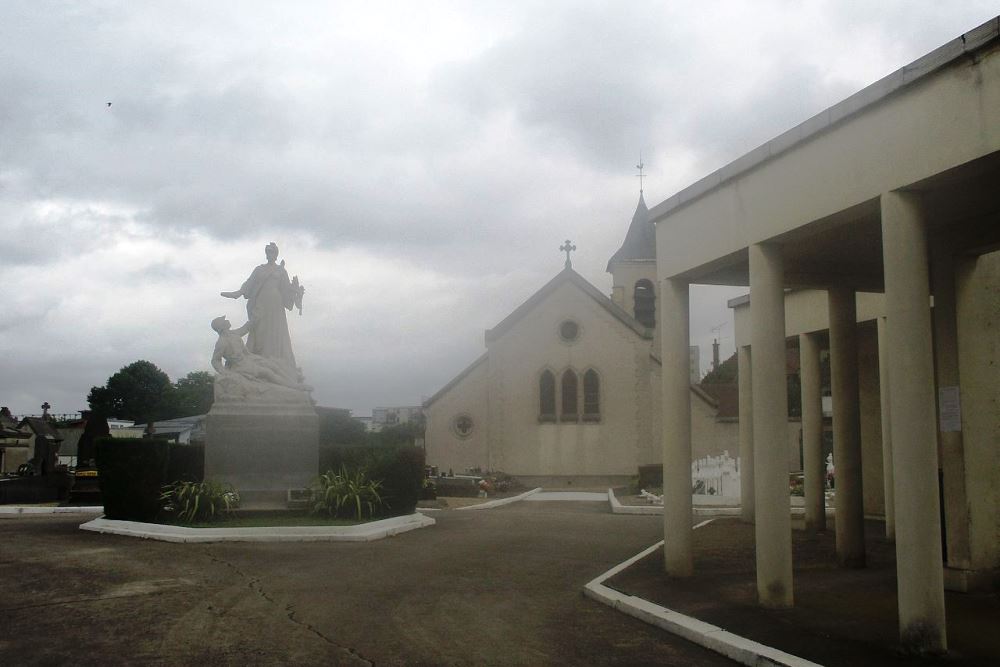 Oorlogsmonument La Courneuve