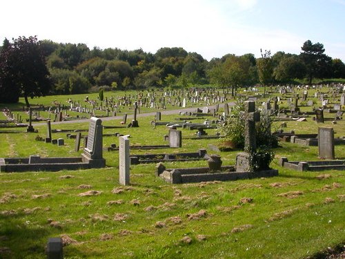 Commonwealth War Graves Whinfield Park Cemetery #1