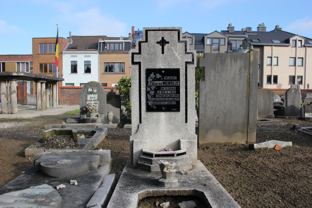 Belgische Oorlogsgraven Sint-Agatha-Berchem Groendreef #4