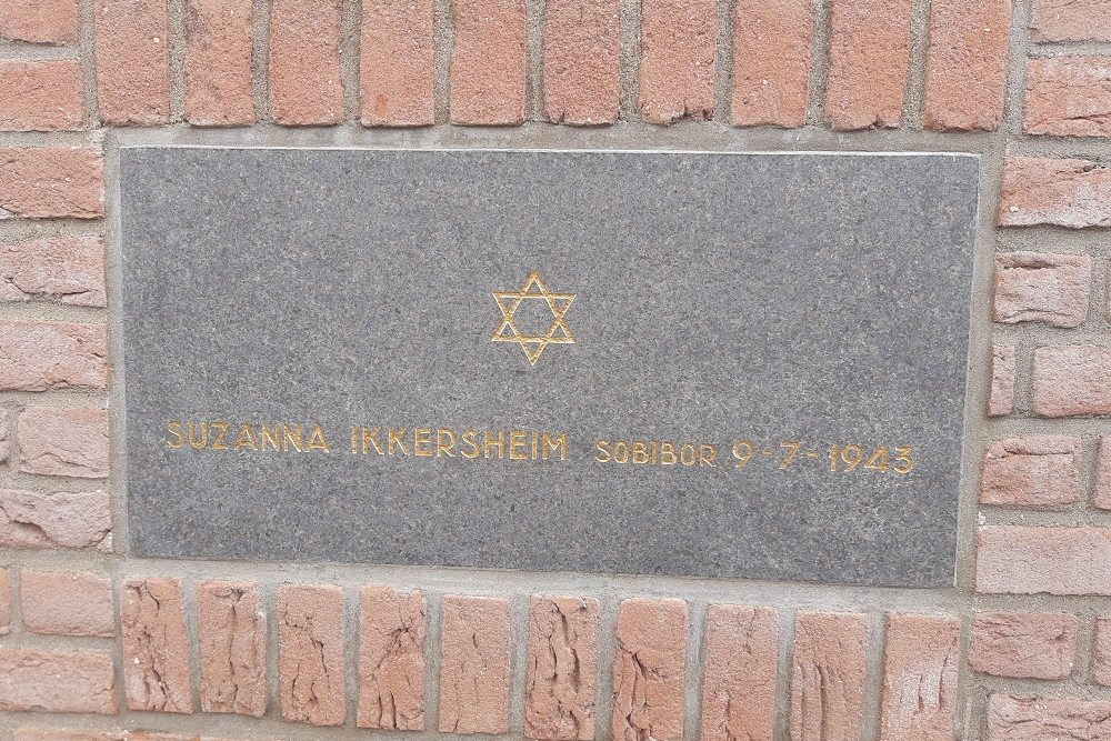 Oorlogsmonument Zoeterwoude #2
