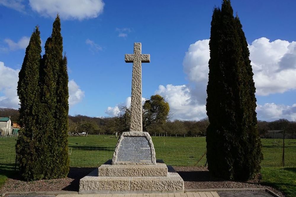 Monument 2nd Battallion Devonshire Regiment #1