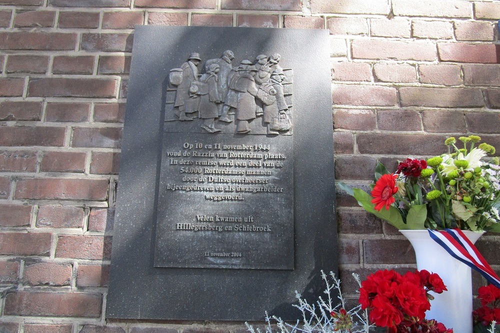 Monument Razzia van Rotterdam RET-Remise #2