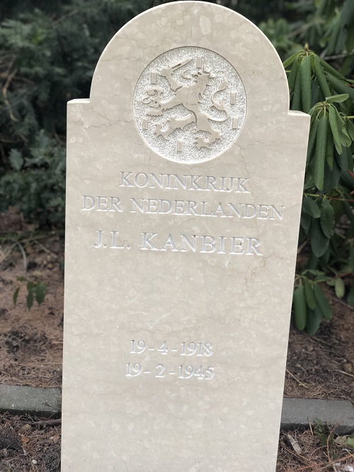 Dutch War Cemetery Osnabrück #3