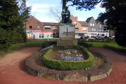 War Memorial Winnekendonk #1