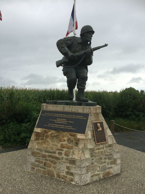 Richard D. Winters Leiderschap Monument #2