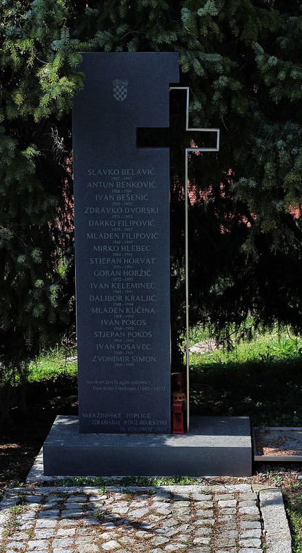 Monument Gesneuvelde Kroatische Verdedigers Varadinske #1