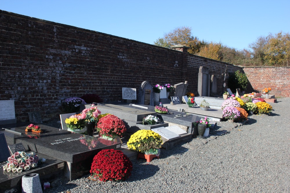 Belgian Graves Veterans Oeudeghien #1