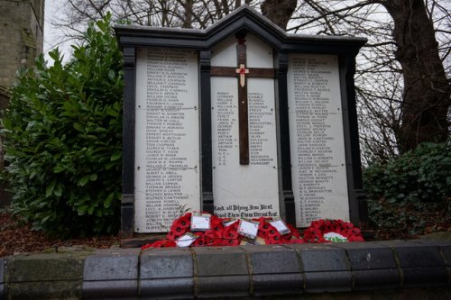 Oorlogsmonument Wigston #1