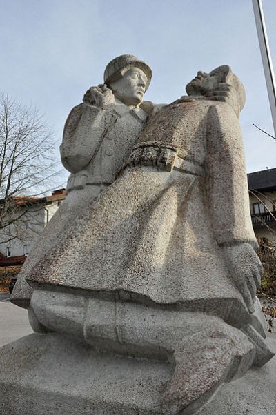 Oorlogsmonument Neukirchen bei Altmünster #1