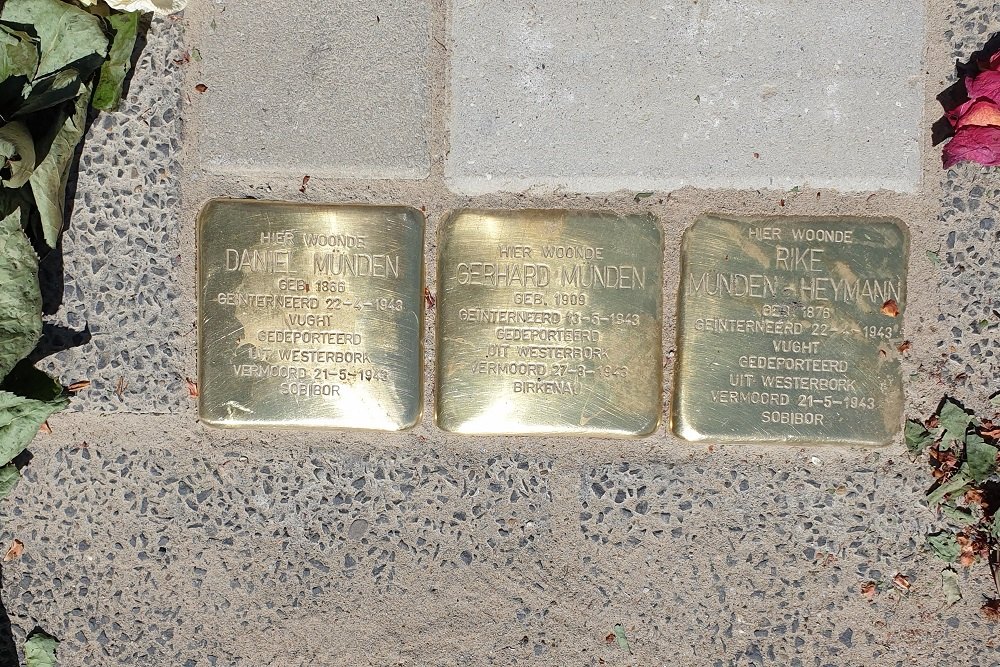 Stolpersteine Van der Hoochlaan 18 #3