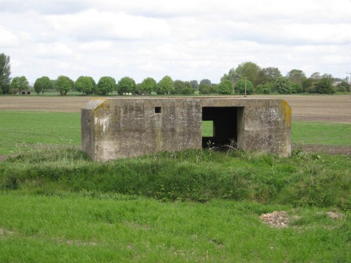 Pillbox FW3/28A West Row