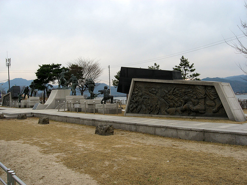 Oorlogsmonument Chuncheon #1