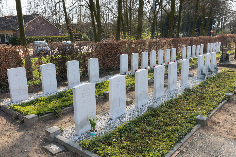 Oorlogsgraven van het Gemenebest Gendringen