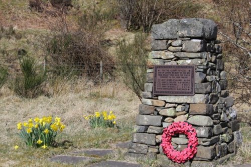 War Memorial Cappercleuch #1