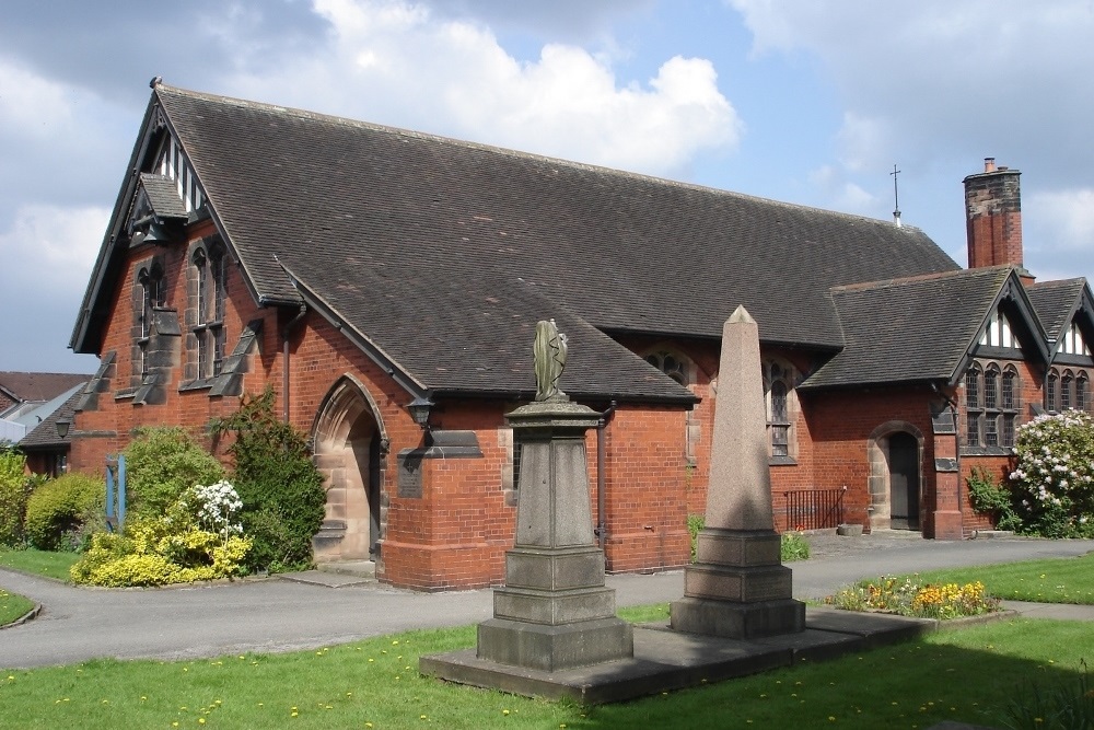 Commonwealth War Graves St. Chad Churchyard #1