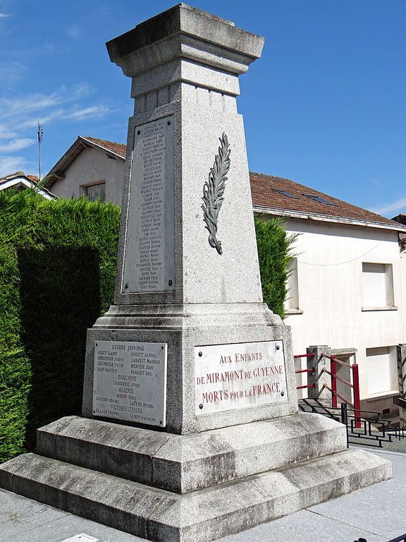 Oorlogsmonument Miramont-de-Guyenne #1