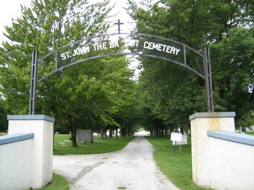 Commonwealth War Graves St. John the Baptist Roman Catholic Cemetery