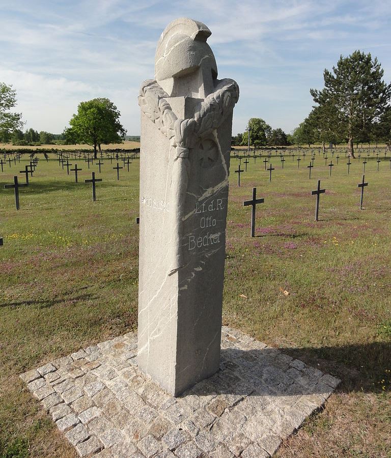Duitse Oorlogsbegraafplaats Sissonne #2
