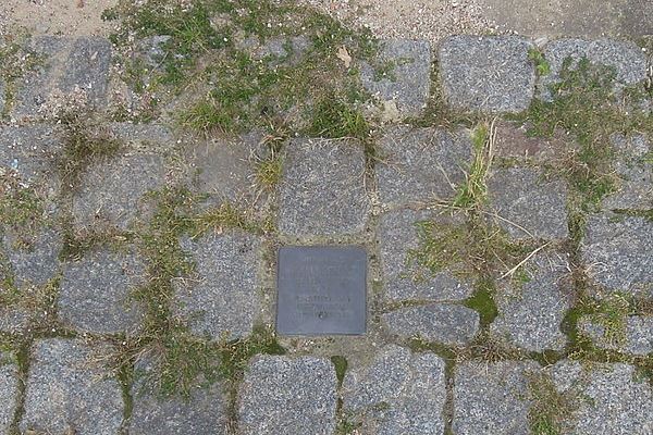 Stolperstein Wallstrae 64 #1