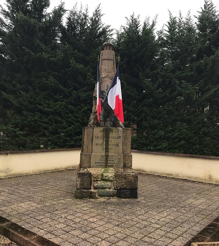 War Memorial Villers-Farlay