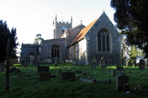 Commonwealth War Graves St. Mary Magdalene Churchyard