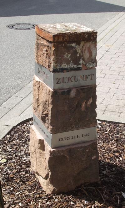 Monument Weggevoerde Joden Bad Schnborn #2