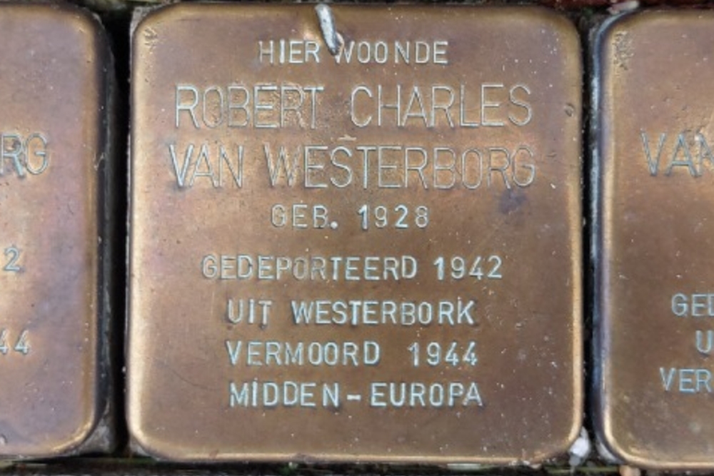Stumbling Stones Burgemeester Meineszlaan 85a #3