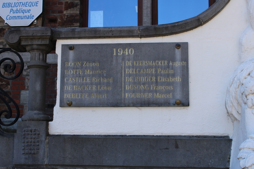 Oorlogsmonument Trazegnies	 #3