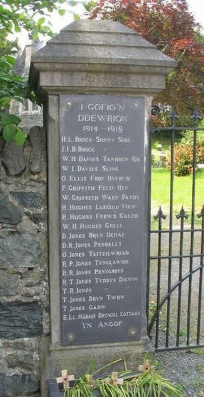 War Memorial Tregarth #1