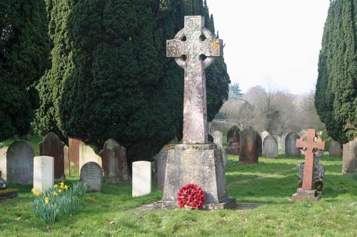 Oorlogsmonument Thursfield #1