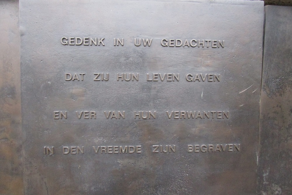 Memorial for 32 inhabitants of Schiedam #3