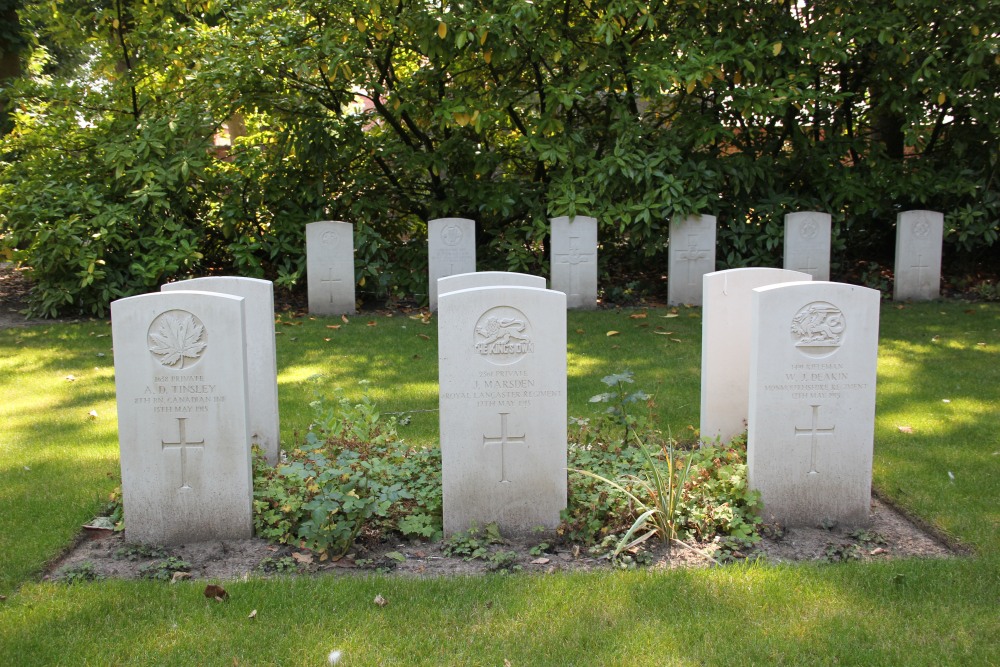 Oorlogsgraven van het Gemenebest Roeselare #5