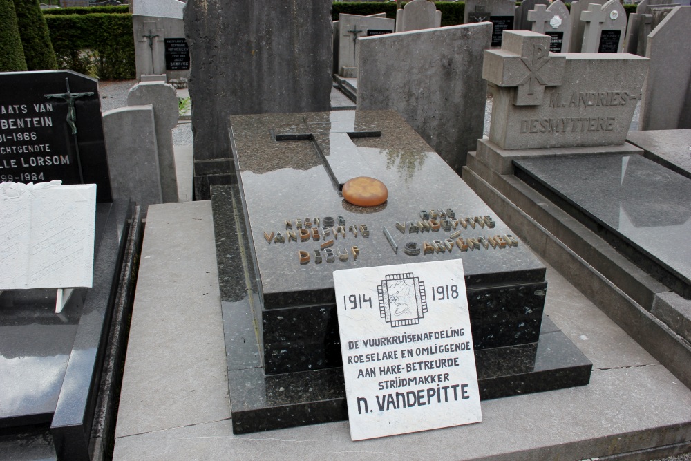 Belgische Graven Oudstrijders Passendale #2