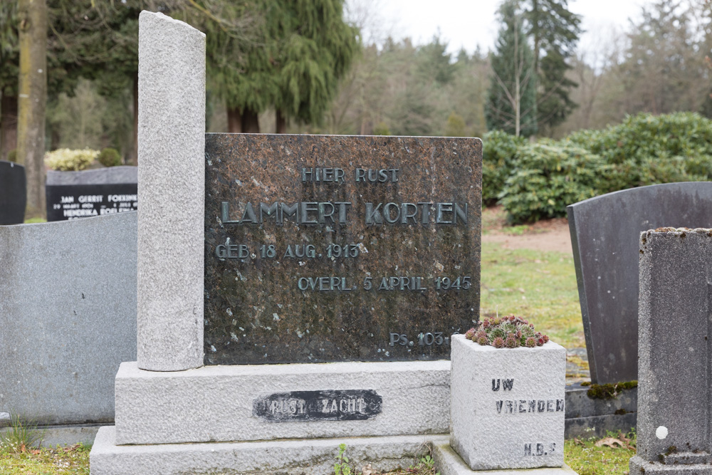 Nederlandse Oorlogsgraven Algemene Begraafplaats Eibergen #2