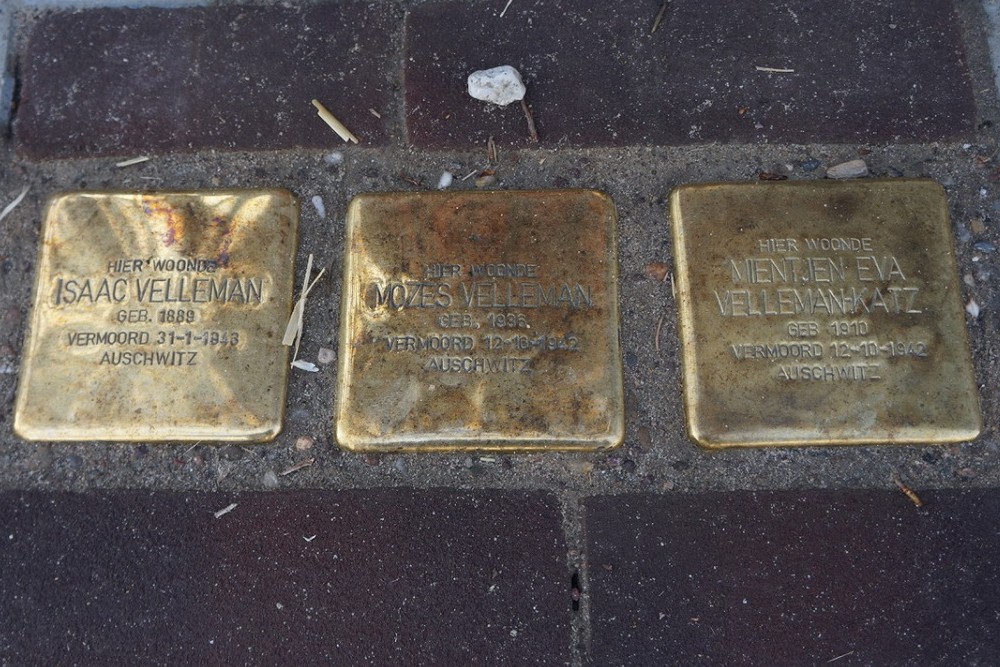 Stolpersteine Zutphensestraatweg 12