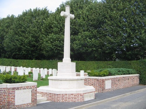 Commonwealth War Cemetery Hannescamps New