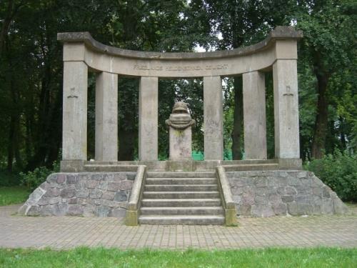 Oorlogsmonument Friedland #1