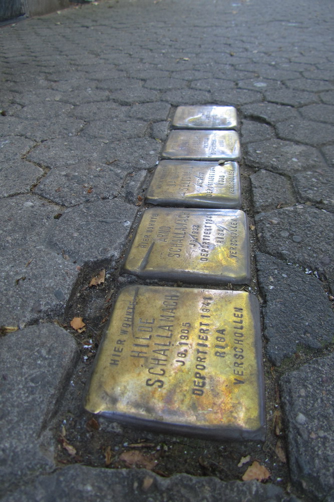 Stumbling Stones Brüsseler Platz 9 #4