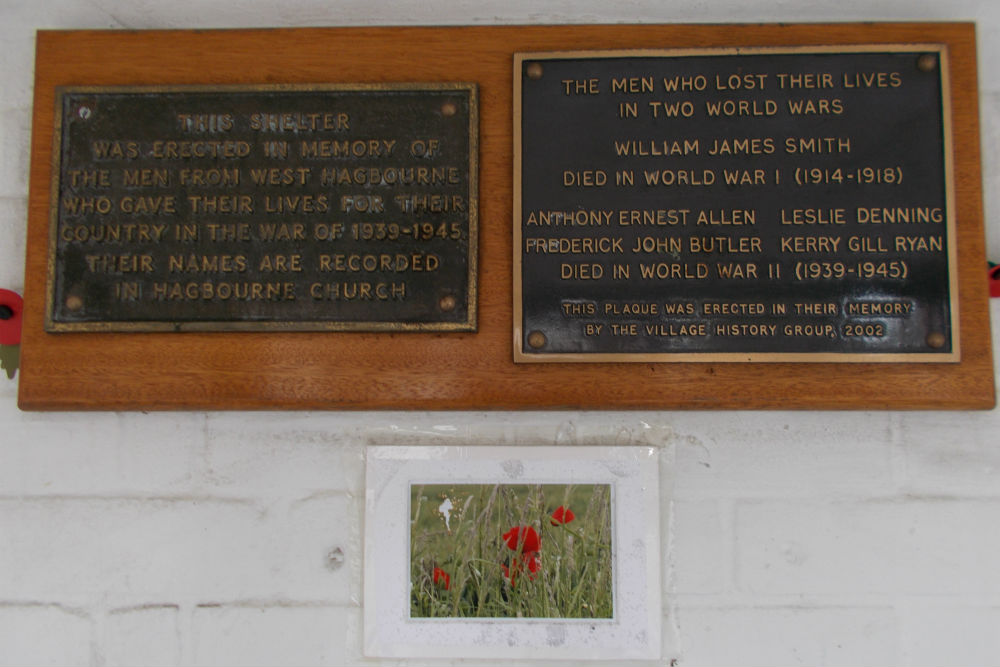 Oorlogsmonument West Hagbourne #1