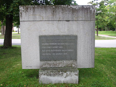 Fins Artillerie Monument #2