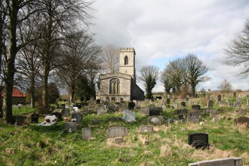 Commonwealth War Graves St. John the Baptist Churchyard