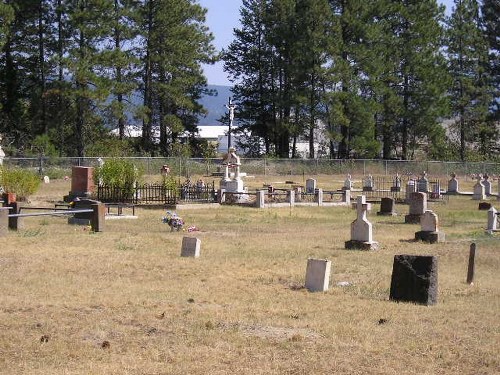 Commonwealth War Graves St. Mary's Roman Catholic Cemetery #1