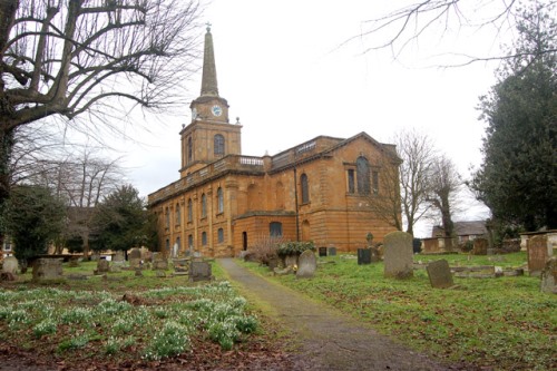 Oorlogsgraven van het Gemenebest Holy Cross Churchyard