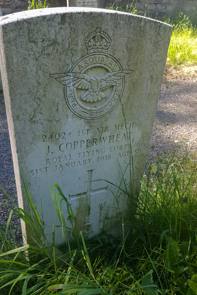 Commonwealth War Graves St. John the Baptist Churchyard #2