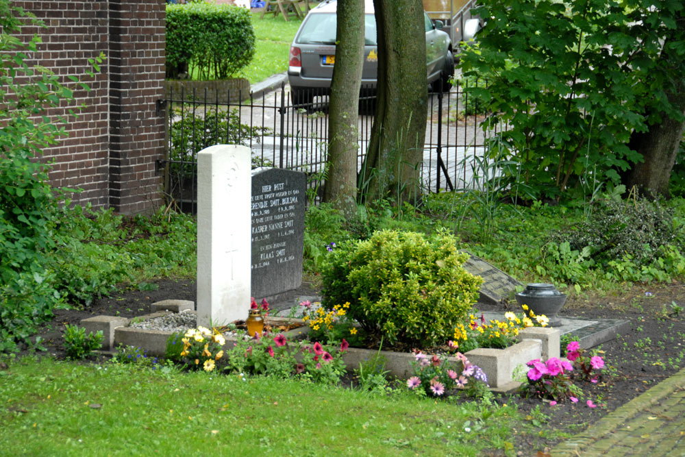 Oorlogsgraf van het Gemenebest Protestantse Begraafplaats Westerland #3