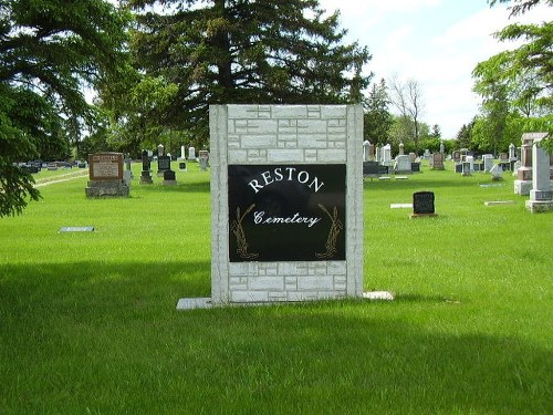 Commonwealth War Grave Reston Cemetery #1