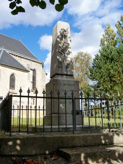 War Memorial La Boissière-École #1
