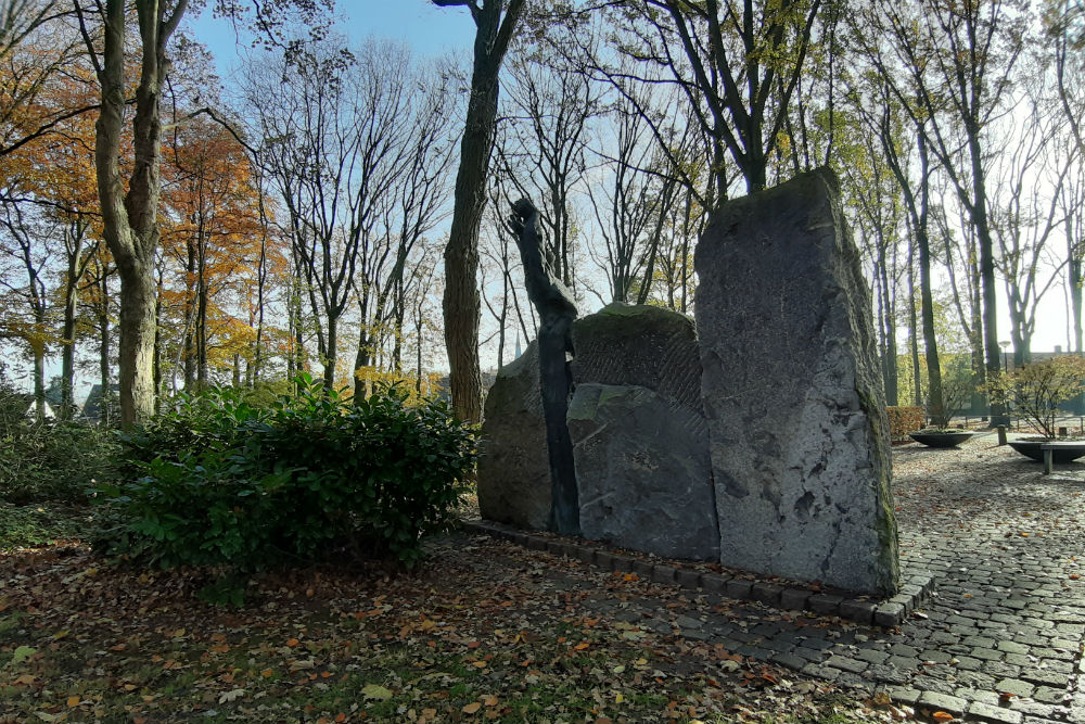 War Memorial Hoeven and Bosschenhoofd #4