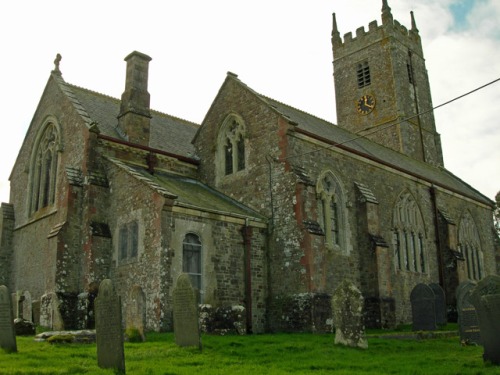 Oorlogsgraf van het Gemenebest St. Petrock Churchyard #1